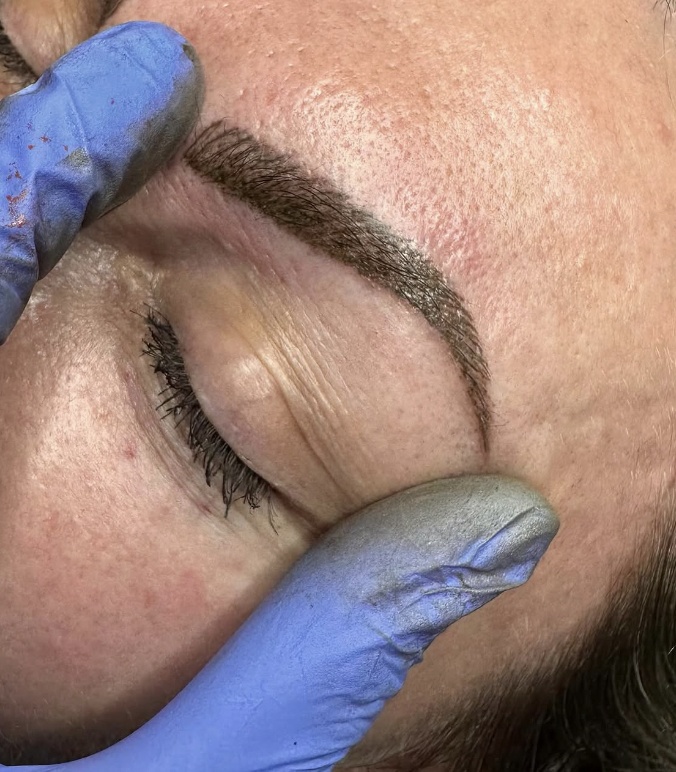 Powder Brows Ergebnis bei Beauty Cocktail Düsseldorf-Unterbilk